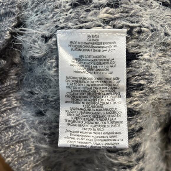 BCBGeneration Fuzzy Oversized Sleeveless Sweater Size XS/S Black/White/Gray - Picture 9 of 10